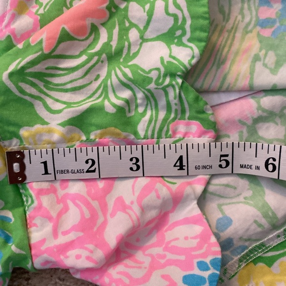 Lilly Pulitzer Hibiscus Stroll Print Buttercup Scalloped Shorts Size 6 - Picture 5 of 5